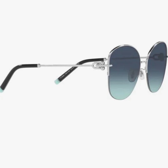 Auth Tiffany Silver Frame Gradient Blue Women\'s Sunglasses main image 6